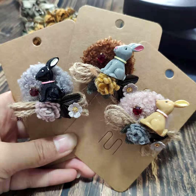 Cài áo nữ hình thỏ cá tính nổi bật GC98