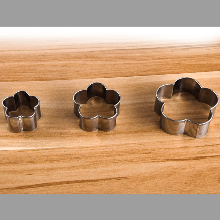 HCM - Bộ 3 khuôn cutter 3 size cắt bánh quy nướng cắt rau củ quả cắt bột theo hình sao, tim, tròn, bông