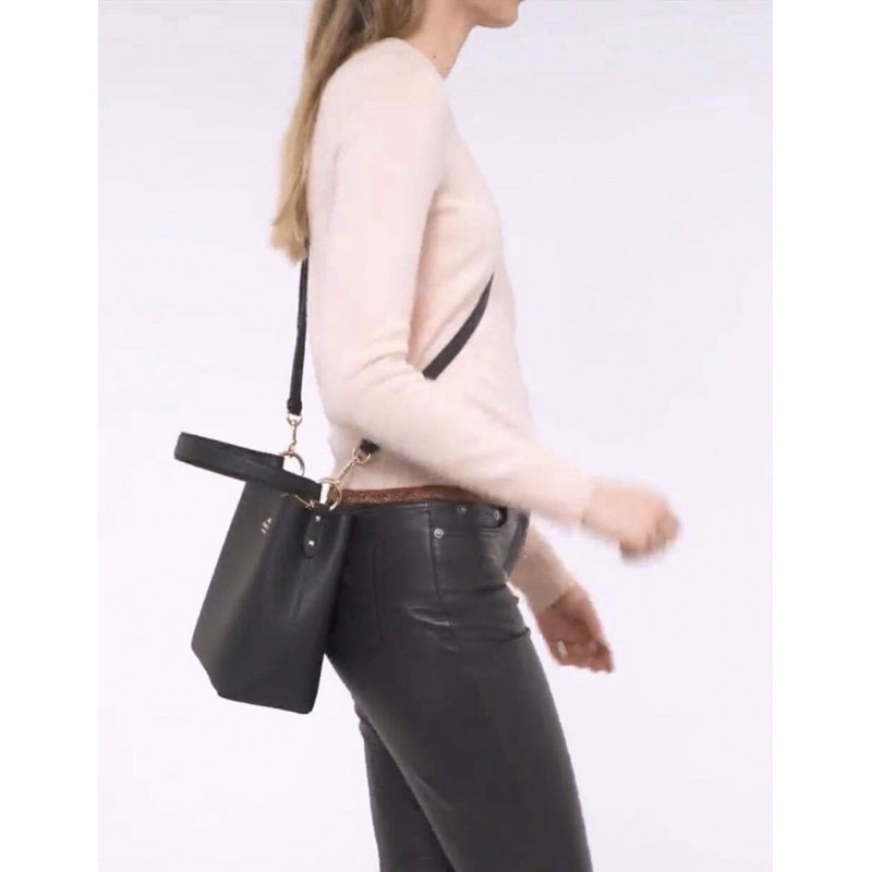 Thanh lý giỏ bucket Coach auth