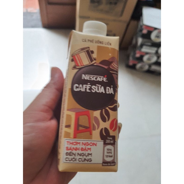 Nescafe sữa đá X2 dạng hộp giấy 200ml