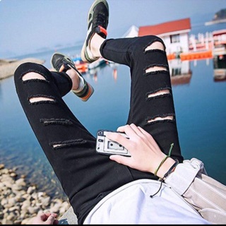 Quần Jean Nam Skinny Rách Gối Màu Đen Chất Vải Denim Co Giãn Nhẹ Không Phai Màu From Dáng Trẻ Trung Hottrennd