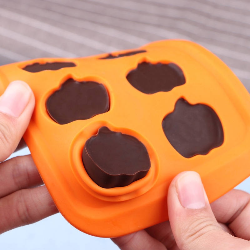 Khuôn Silicone 10 Ngăn Hình Đầu Lâu Phù Thủy Dơi Trang Trí Bánh Kem