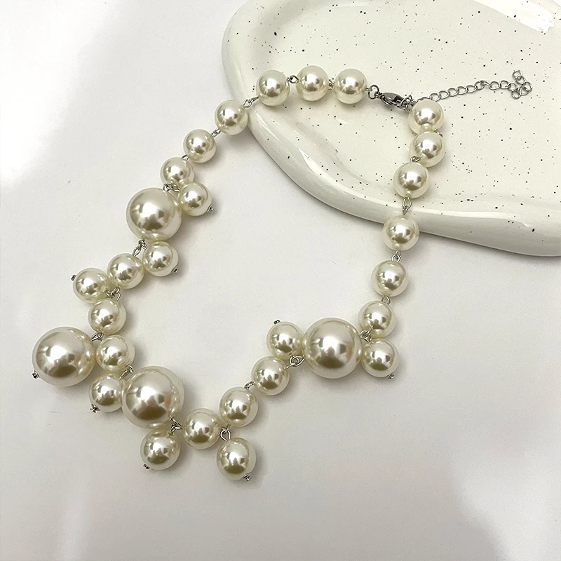 Vòng Cổ Choker Đính Hạt Ngọc Trai Lớn Phong Cách Cổ Điển Dành Cho Nữ