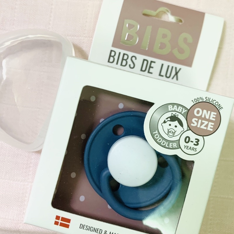 BIBS De lux - Ti giả cao cấp silicon siêu mềm và an toàn từ Đan Mạch tặng hộp đựng (chọn màu)