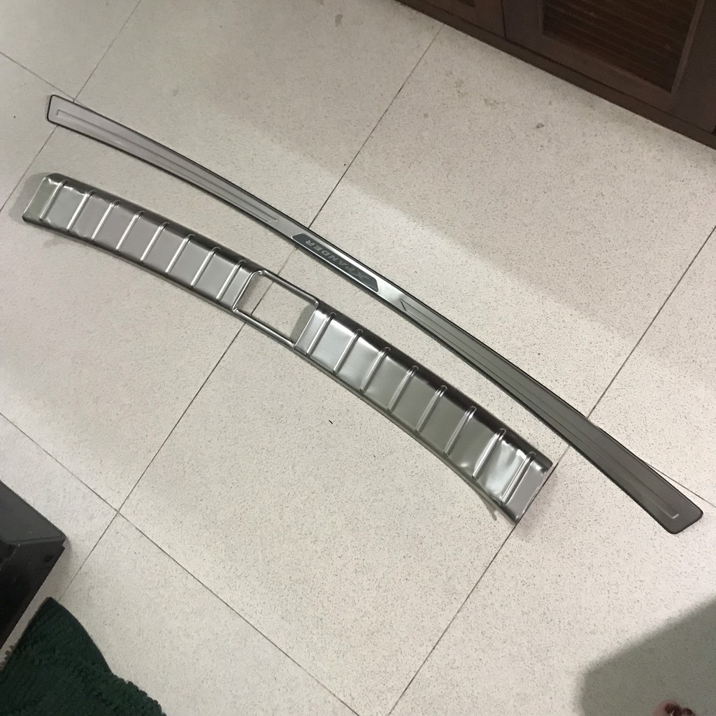 Chống trầy cốp trong và ngoài inox cho xe Mitsubishi Xpander 2018-2019