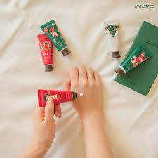 Set dưỡng da tay Innisfree Christmas Edition 6 tuýp - 20ml/ tuýp