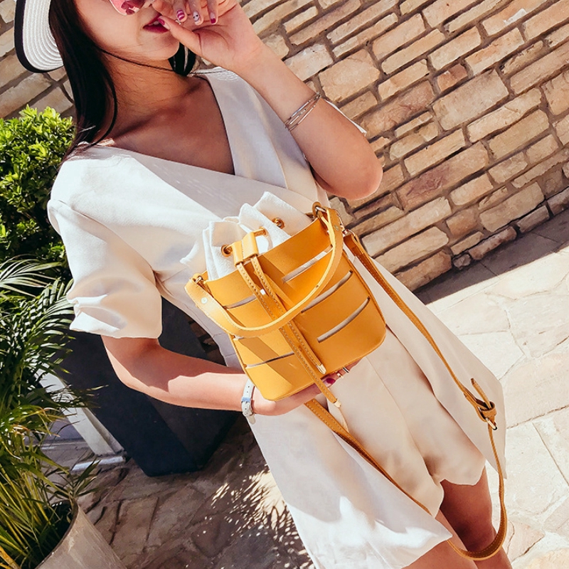 Túi xách nữ đeo chéo thời trang Hàn Quốc IELGY