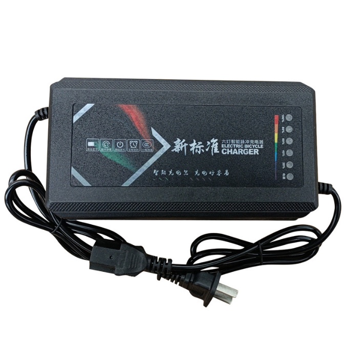 Sạc Xe Điện 60V20AH Chống Phồng Bình ,Sạc Tự Ngắt Khi Đầy Chân Vuông Đặc (Vespa, gogo, xmen, zoomer...xe 5 bình)