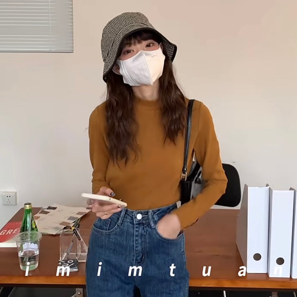 Áo thun cổ lọ dài tay nữ phong cách Hàn Quốc | BigBuy360 - bigbuy360.vn