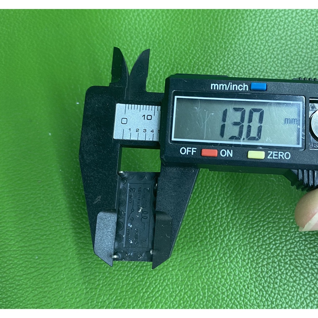 RELAY OMRON 12V THÁO MÁY