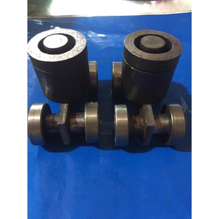 Bi treo cửa lùa, Bánh xe cửa sắt. Bộ 2 bánh xe 4 bánh của cửa sắt, cửa lùa. Bi treo xoay. ống sắt phi 38