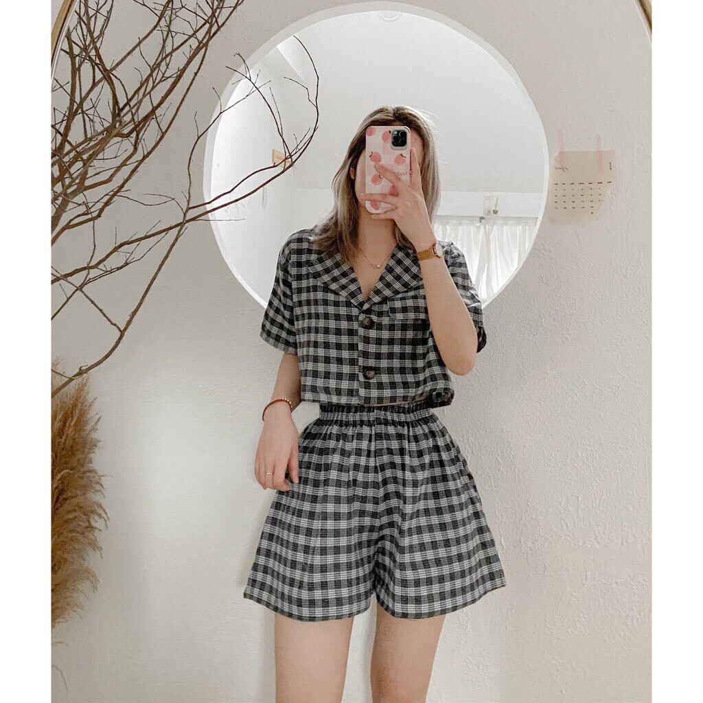 Set áo crt cộc tay kẻ caro cổ vest phối quần short lưng thun ống rộng phong cách ulzzang_kudoshop