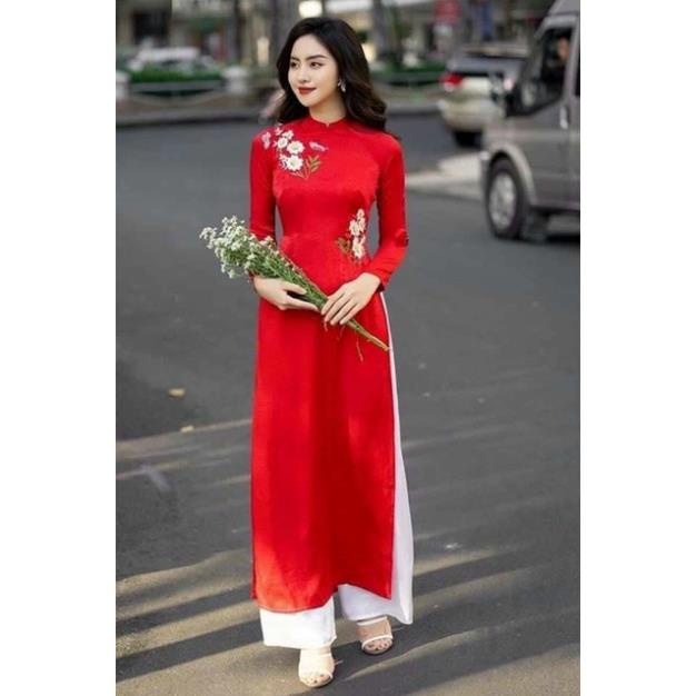 Giá sập sàn áo dài cao cấp thêu thủ công 2022 2022