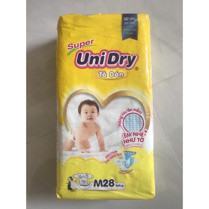 Tã dán Unidry S32/M28/L24/XXL20