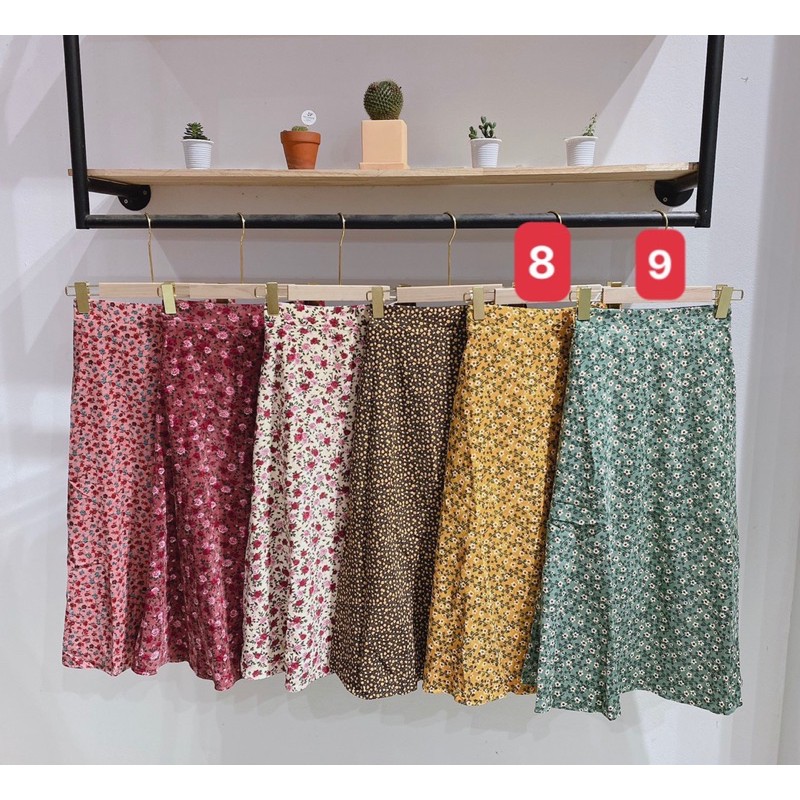 Chân váy nhung tăm dáng A 1533 hoạ tiết hoa nhí Ulzzang style