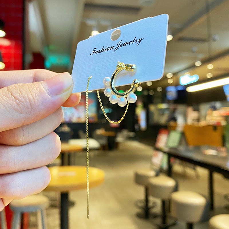 Đôi bông tai dáng dài đính ngọc trai nhân tạo sang trọng cho nữ