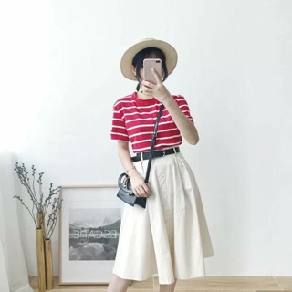 Set áo sọc và chân váy