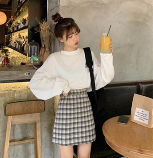 Váy kẻ caro