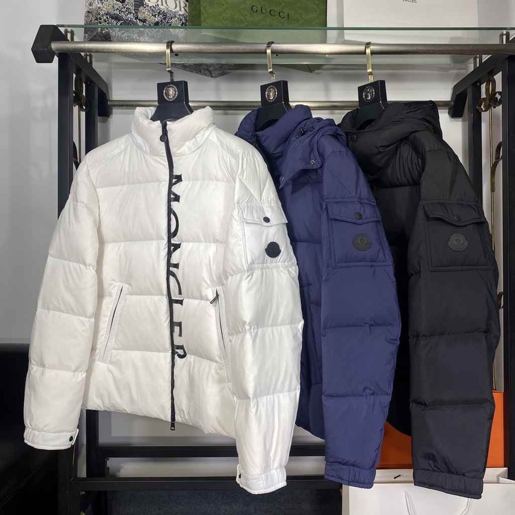 Áo phao nam thời trang cao cấp Moncler thiết kế không thể thiếu trong mùa đông, sử dụng ấm áp, thoải mái