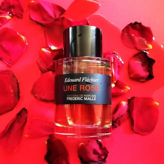 Nước Hoa mẫu thử Une Rose - Đóa Hồng Nhung Nở Rộ Đẹp Nhất (5ml/10ml/20ml) [MUA NGAY]