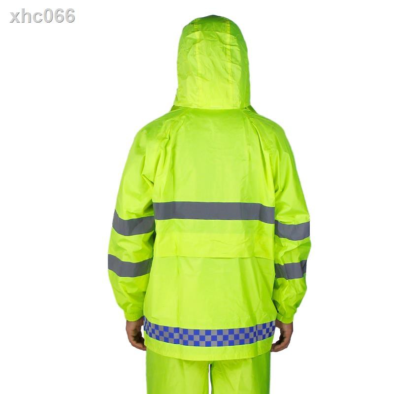 Bộ quần áo mưa phản quang bảo vệ an toàn khi tham gia giao thông