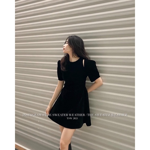 (Ảnh thật) Váy nhung chữ A tay bồng cut out the.sweaterweather TSW | BigBuy360 - bigbuy360.vn