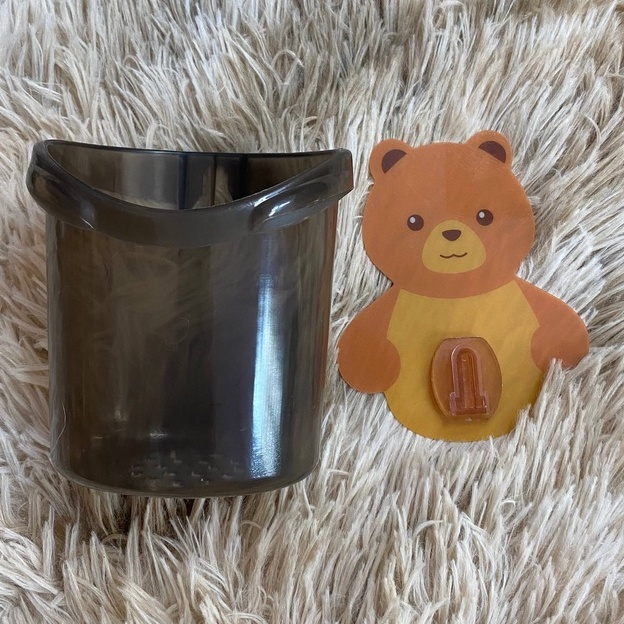 Cốc Gấu Dán Tường Để Bàn Chải Đánh Răng Hình Gấu Có Lỗ Thoát Nước Tiện Lợi Dễ Thương