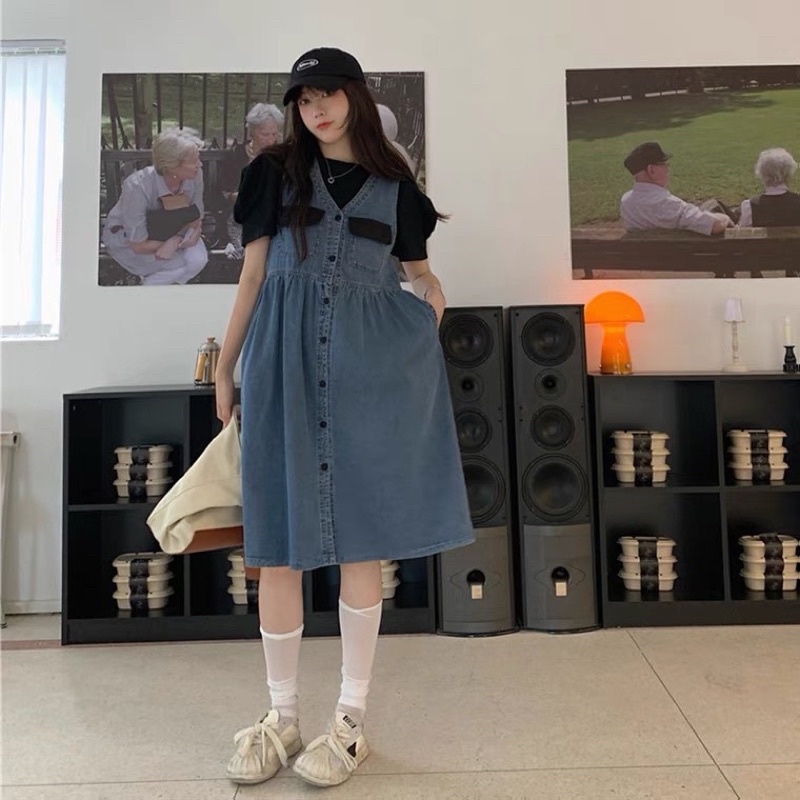 Váy yếm denim nữ tính phong cách thời trang retro