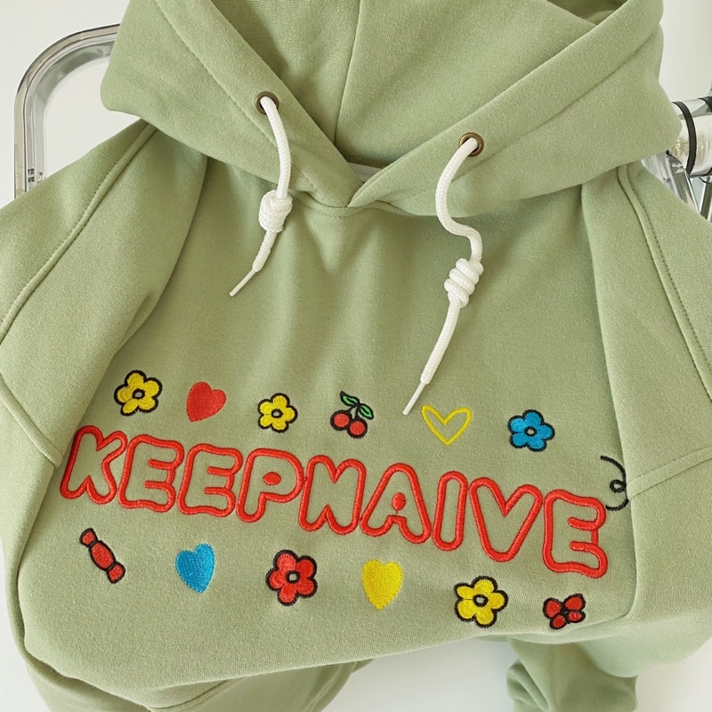 Áo hoodie nỉ unisex Homies liền mũ có túi thêu chữ NAIVE | BigBuy360 - bigbuy360.vn