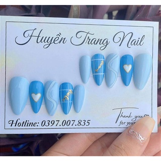 Móng giả thiết kế Huyền Trang Nail màu xanh pastel
