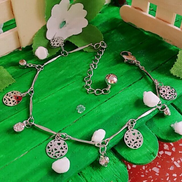 Sỉ 20 lắc có thể dùng cho cả tay và chân