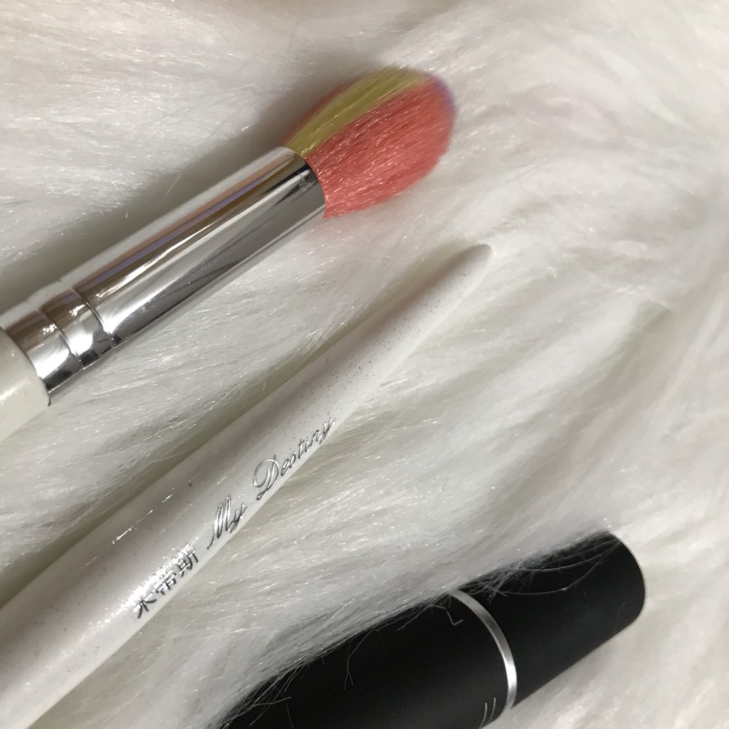 Cọ Trang Điểm Highlight My Destiny Rainbow