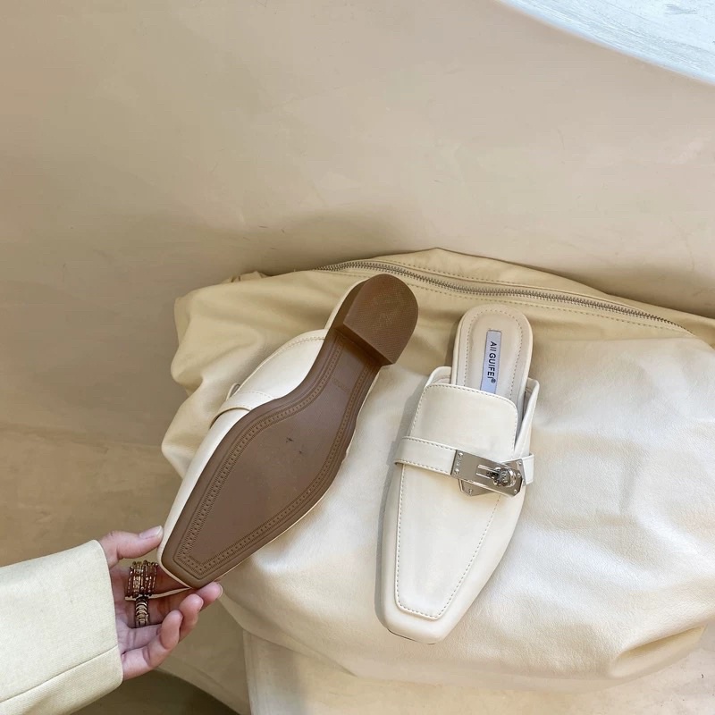 Sục Pearl khoá sang chảnh