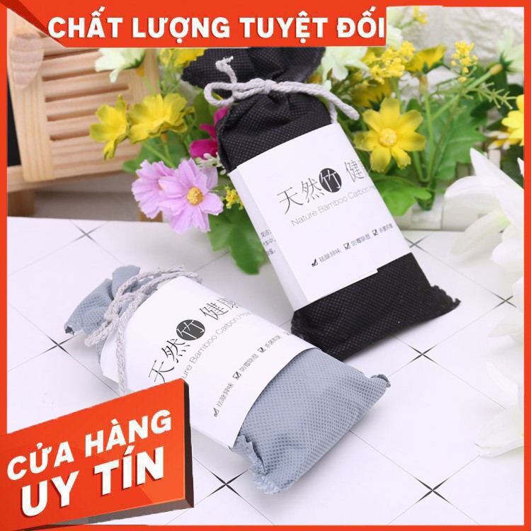 Túi than hoạt tính khử mùi làm sạch không khí .