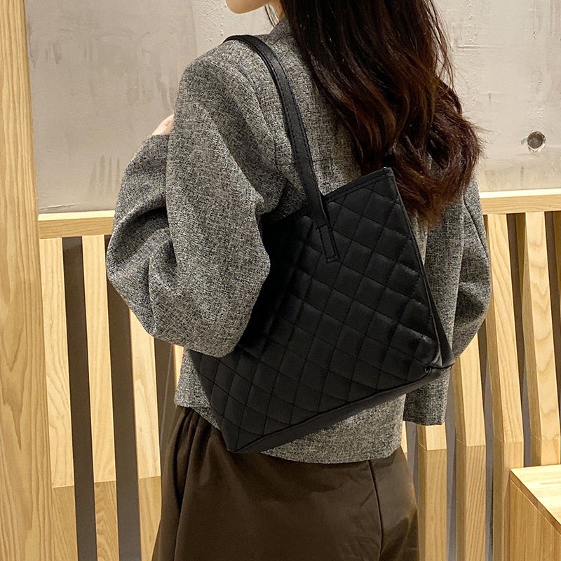 Túi Xách Tay Nữ Cỡ Lớn Họa Tiết Da Cá Sấu