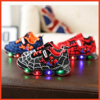 Giày spiderman cho bé trai (còn size 26)