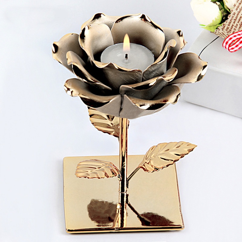 Giá Đỡ Đèn Cầy Bằng Sắt Hình Hoa Hồng Độc Đáo Trang Trí Nhà Cửa
