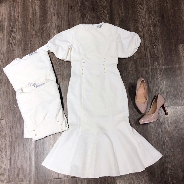 Váy gấm đuôi cá