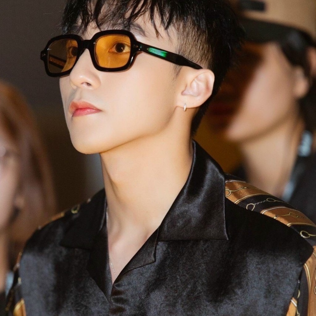 Kính Mát Nam Thời Trang Gọng Nhựa Kiểu Dáng Thời Trang Hàn Quốc Tặng Kèm Hộp Chống Sước | BigBuy360 - bigbuy360.vn