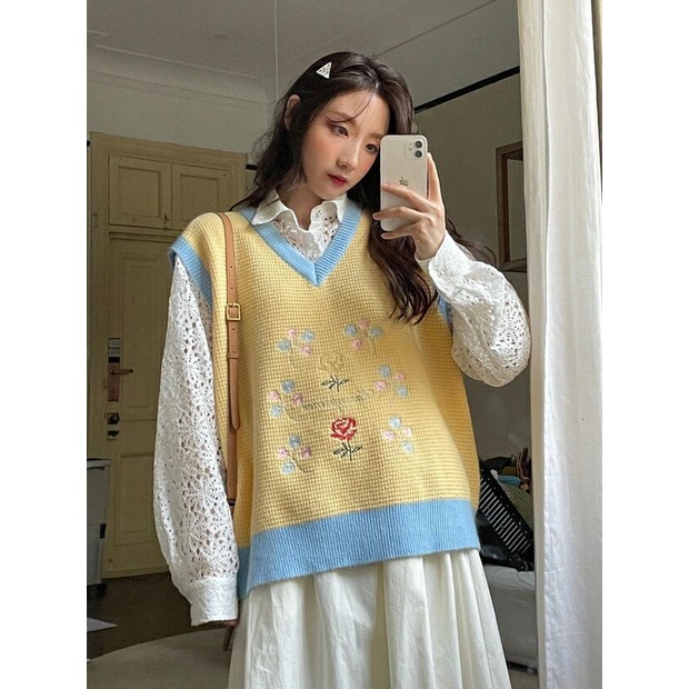 Áo dệt kim không tay thêu hoa phong cách cổ điển thời trang mới