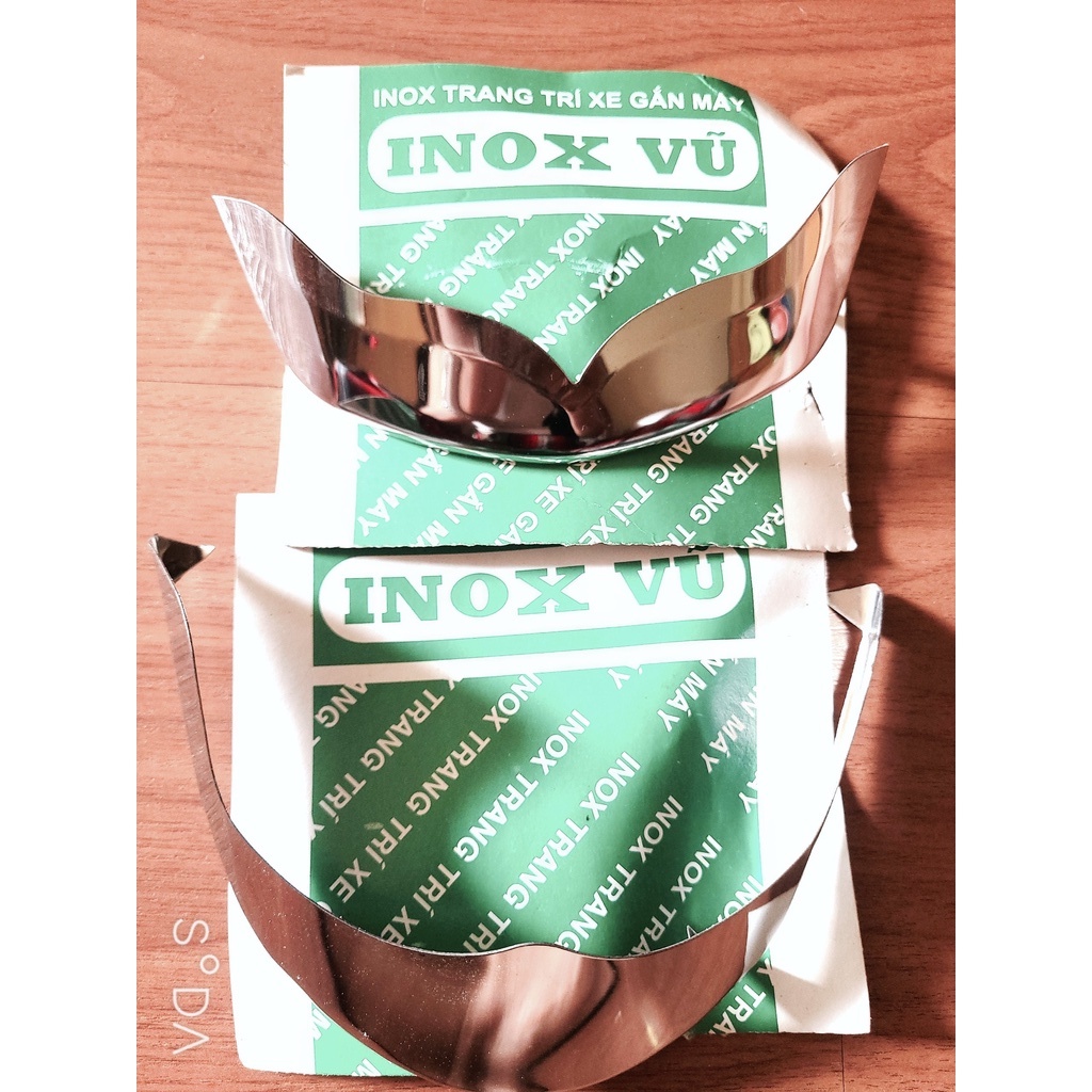 Bộ ốp dè INOX xe Grande 2014-2018 + tặng kèm 1 tem logo titan YAMHHA + 3 ngôi sao nhôm