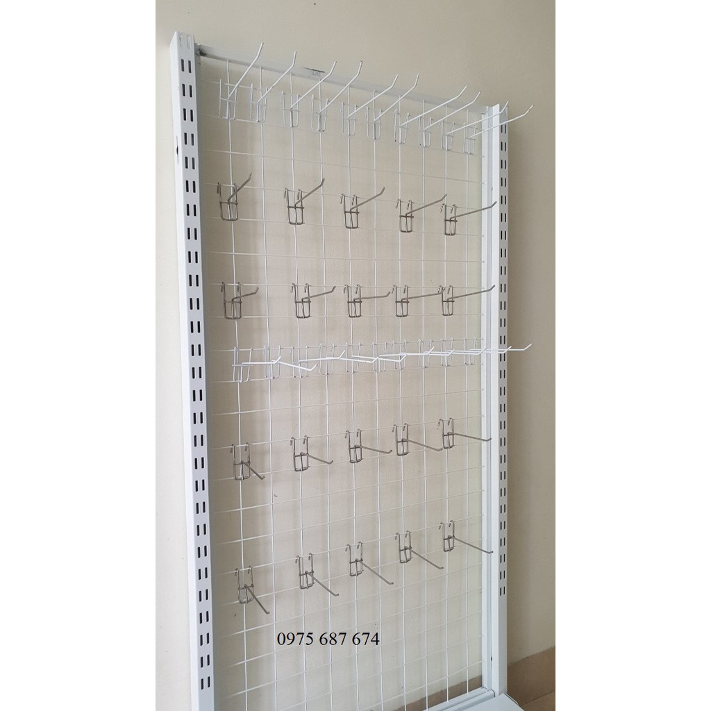 Khung lưới treo phụ kiện điện thoại  Dài 70cm, Rộng 40cm, Cao 150cm gồm 1 sàn