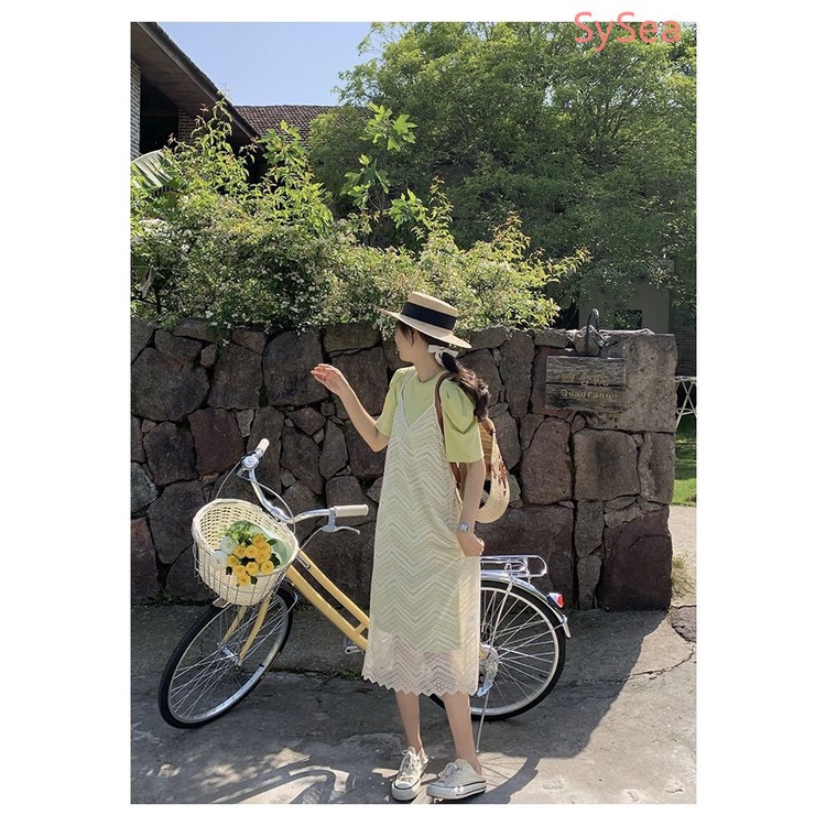 Đầm Chữ A Màu Xanh Lá + Áo Hai Dây Khoét Lỗ Phong Cách Thời Trang Pháp Dành Cho Nữ