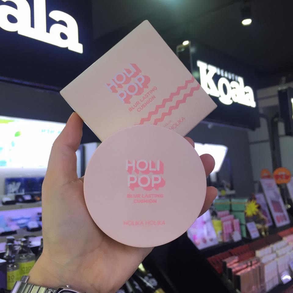 Phấn Nước Che Khuyết Điểm Holika Holika Holi Pop Blur Lasting Cushion Mỏng Nhẹ Trong Suốt SPF50+ PA+++ 13g