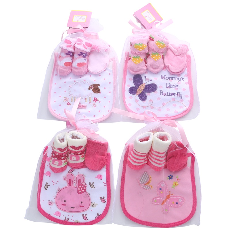 Set quà tặng  cho bé iu mới chào đời
