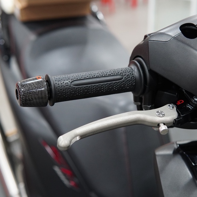 Gù Carbon fiber chống rung, đầm tay lái 01 cặp