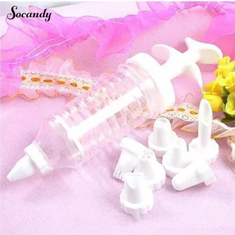 Dụng cụ Bắt Bông Kem 8 đuôi Trang Trí Bánh Tiện Lợi