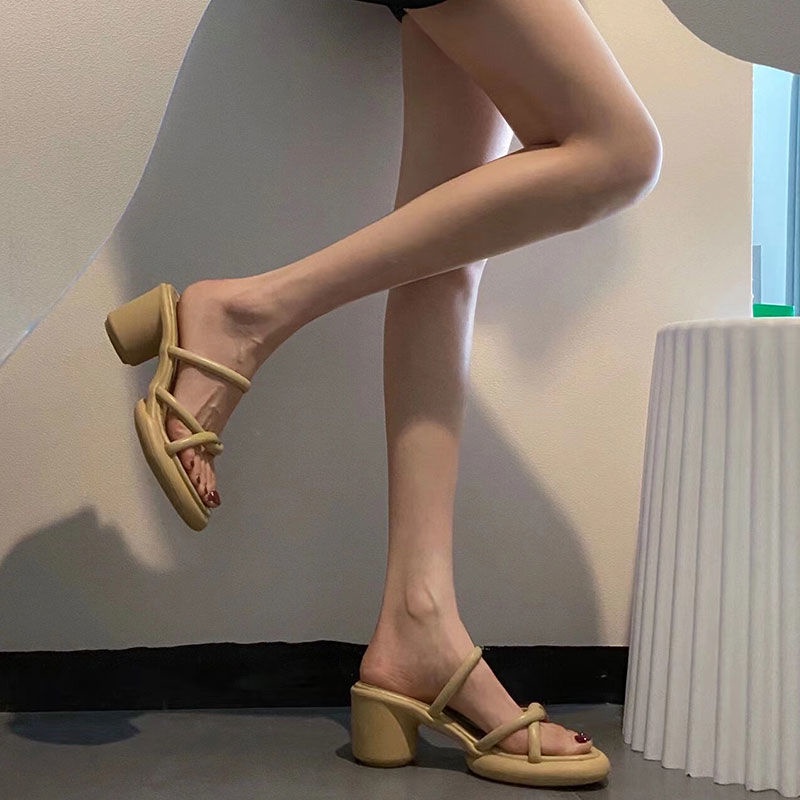 Giày Sandal Cao Gót Dày Cài Khóa Chống Trượt Thời Trang Mùa Hè Hàng Mới 2022 Dành Cho Bạn Nữ