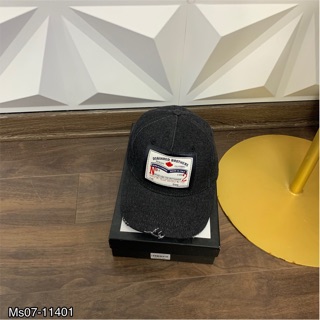 Mũ vải levis&dsquared