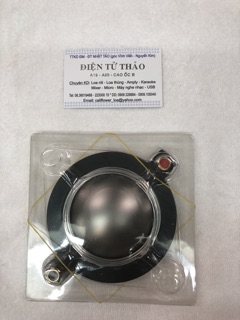 Col Titan 750 nhấn